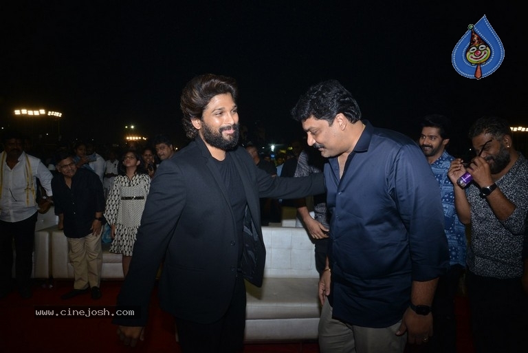 Ghani Pre Release Event 01 - 45 / 53 photos