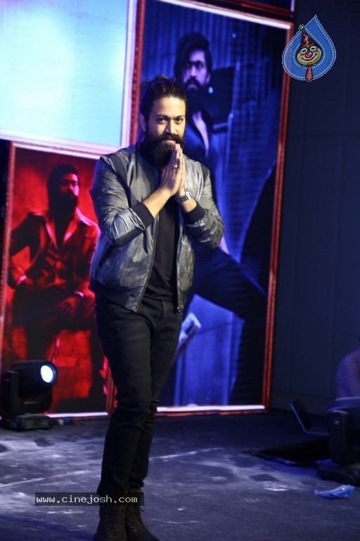 KGF 2 Telugu Press Meet - 14 / 42 photos