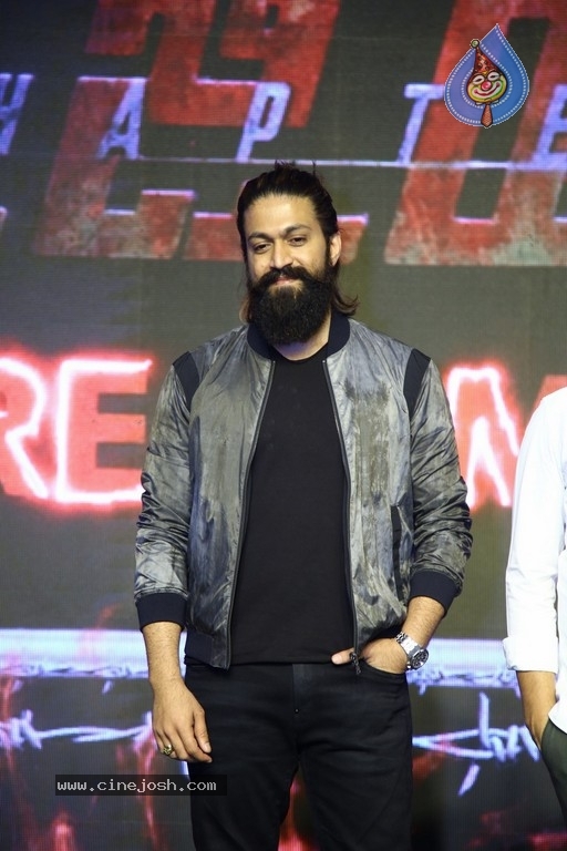 KGF 2 Telugu Press Meet - 15 / 42 photos