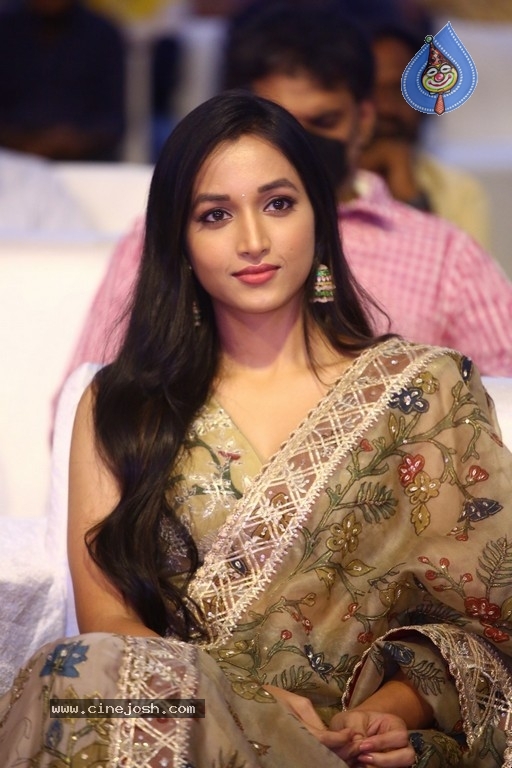 KGF 2 Telugu Press Meet - 34 / 42 photos