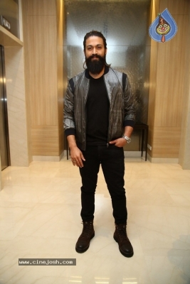 KGF 2 Telugu Press Meet - 31 of 42