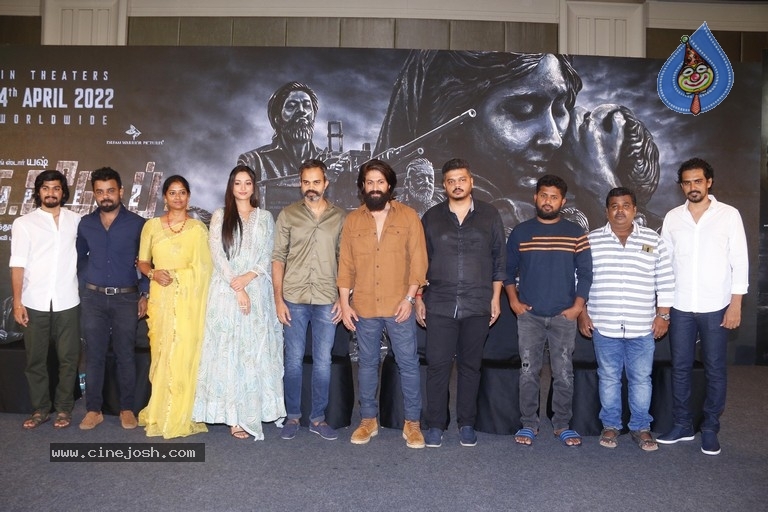 KGF Chapter 2 Tamil Press Meet - 5 / 11 photos