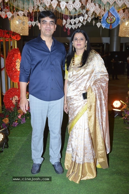 Mayank Gupta weds Sanjana - 5 / 35 photos