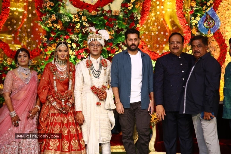 Mayank Gupta weds Sanjana - 9 / 35 photos