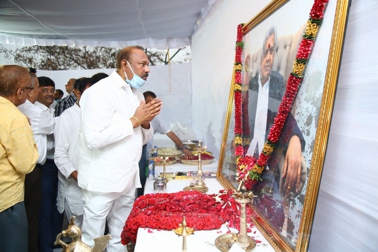 Narayan Das Narang Pagadi Ceremony - 21 / 30 photos