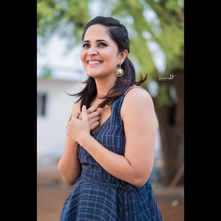 Anasuya Bharadwaj Photos - 5 / 6 photos