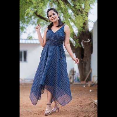 Anasuya Bharadwaj Photos - 3 of 6