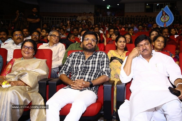 F3 Movie Pre Release Event - 66 / 80 photos