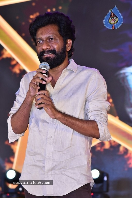 Sarkaru Vaari Paata movie pre release event 02 - 10 / 40 photos