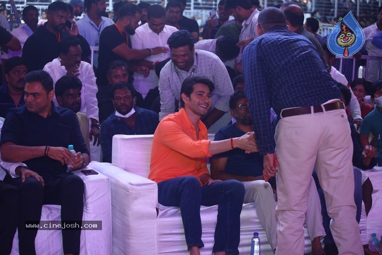 Sarkaru Vaari Paata Pre Release Event - 28 / 62 photos