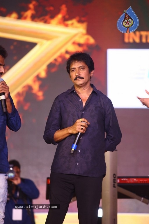 Sarkaru Vaari Paata Pre Release Event - 39 / 62 photos