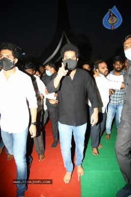 Jr NTR and Kalyan Ram At NTR Ghat - 1 of 34