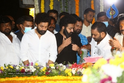 Jr NTR and Kalyan Ram At NTR Ghat - 11 of 34