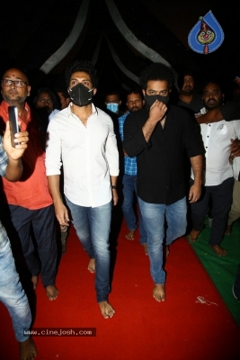 Jr NTR and Kalyan Ram At NTR Ghat - 24 of 34