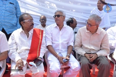 Mahanatudu-Prajanayakudu NTR book launch - 32 of 63