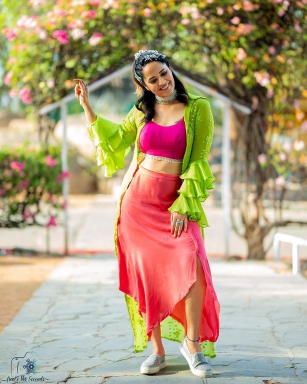 Anasuya Bharadwaj Photos - 7 / 7 photos