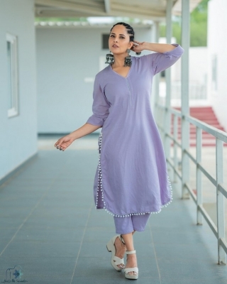Anasuya Bharadwaj Photos - 4 of 7