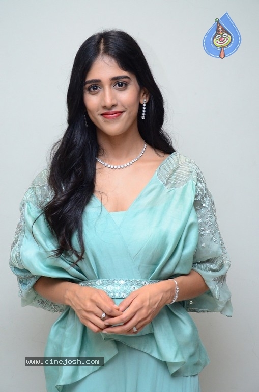 Chandini Chowdary - 16 / 20 photos