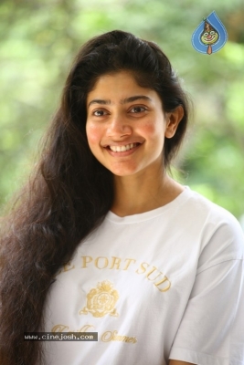 Sai Pallavi Interview Photos - 11 of 21