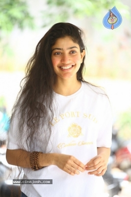 Sai Pallavi Interview Photos - 15 of 21