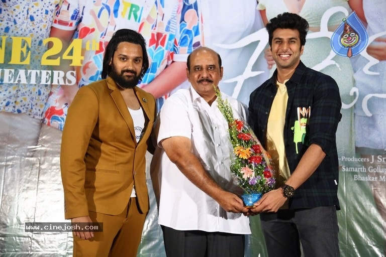 7 Days 6 Nights Movie Press Meet - 17 / 21 photos