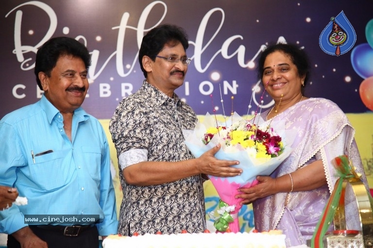 Organic Mama - Hybrid Alludu Press Meet - 18 / 20 photos