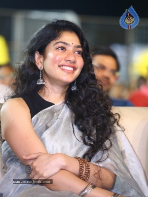 Virata Parvam Aatmiya Veduka - 53 of 96