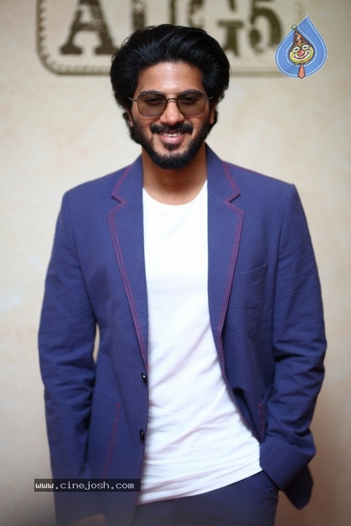 Sita Ramam Movie Trailer Launch - 3 / 21 photos