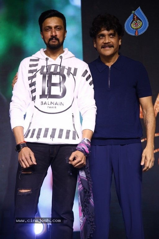 Vikranth Rona Pre Release Event - 18 / 27 photos