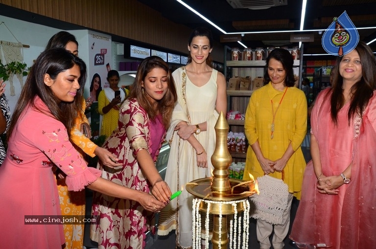 Celebrities at Sustainkart Launch - 4 / 21 photos