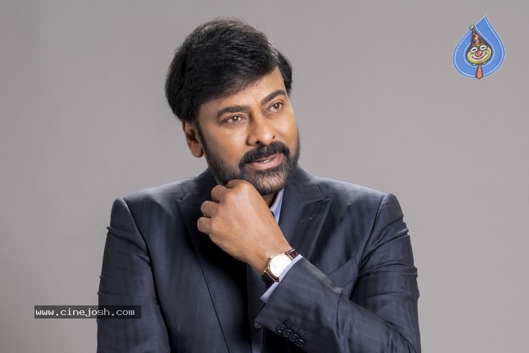 Chiranjeevi Stylish Look - 12 / 21 photos