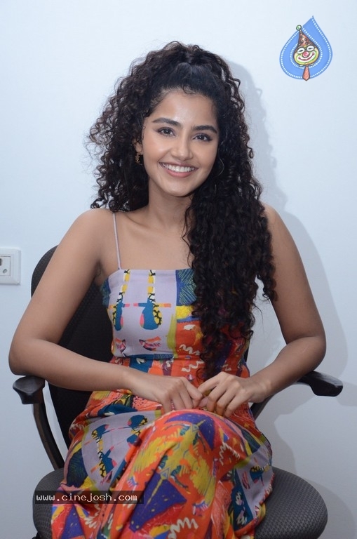 Anupama Parameswaran Photos - 14 / 18 photos