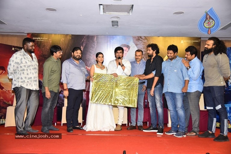 Karthikeya 2 Press Meet - 2 / 21 photos