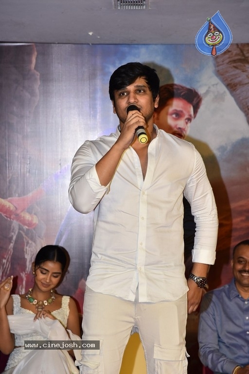 Karthikeya 2 Press Meet - 3 / 21 photos