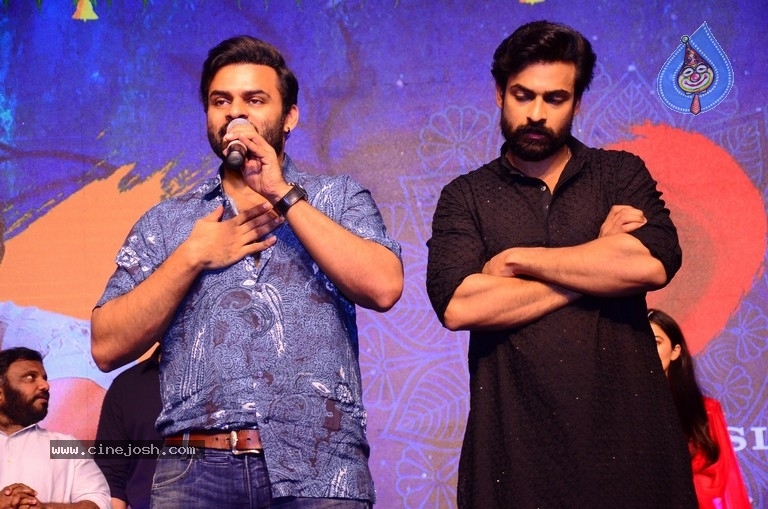 Ranga Ranga Vaibhavanga Pre Release Event - 16 / 39 photos