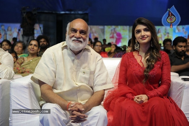 Wanted Pandugadu Pre Release Event - 3 / 21 photos