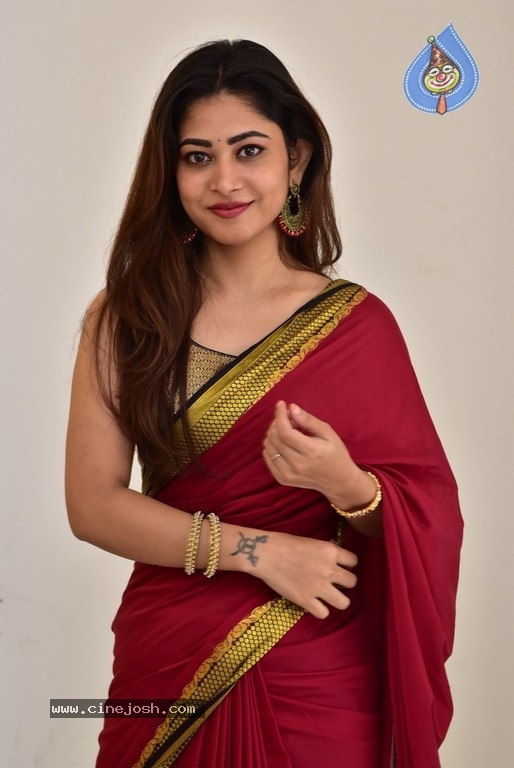 Sonia Thakur Interview Photos - 2 / 19 photos