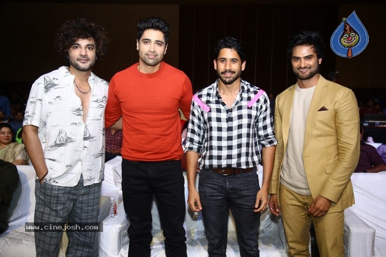 Aa Ammayi Gurinchi Meeku Cheppali Event - 40 / 59 photos