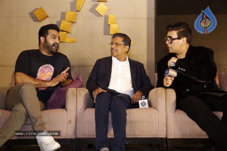 Brahmastra Movie Pre Release Event - 19 / 41 photos