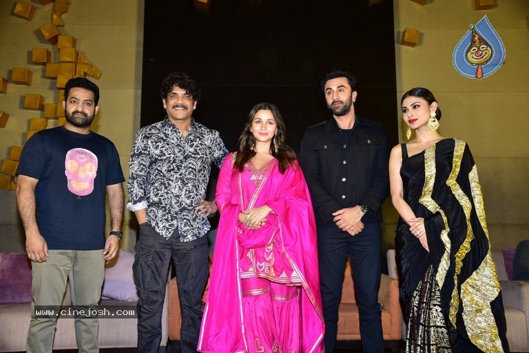 Brahmastra Movie Pre Release Event - 20 / 41 photos