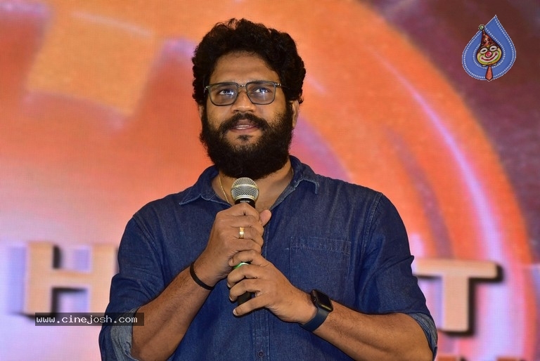 Oke Oka Jeevitham Success Meet - 14 / 21 photos