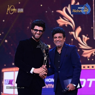 Celebrities at SIIMA Awards 2022 - 13 of 17