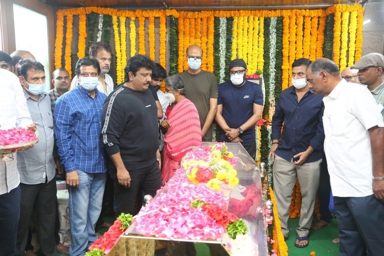 Celebrities Pays Tribute Krishnam Raju - 40 / 126 photos