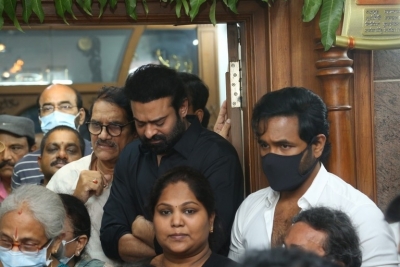Celebrities Pays Tribute Krishnam Raju - 30 of 126