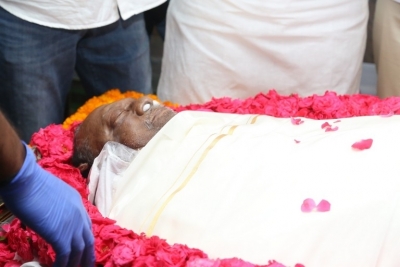 Celebrities Pays Tribute Krishnam Raju - 35 of 126