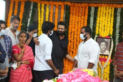 Celebrities Pays Tribute Krishnam Raju - 42 of 126
