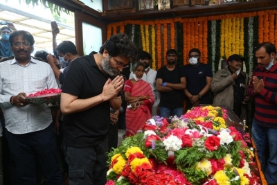 Celebrities Pays Tribute Krishnam Raju - 47 of 126