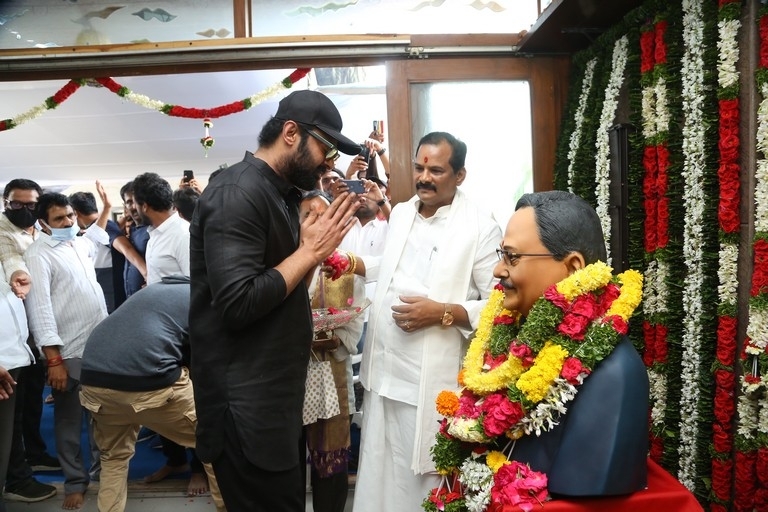 Krishnam Raju 11th day ceremony - 30 / 36 photos