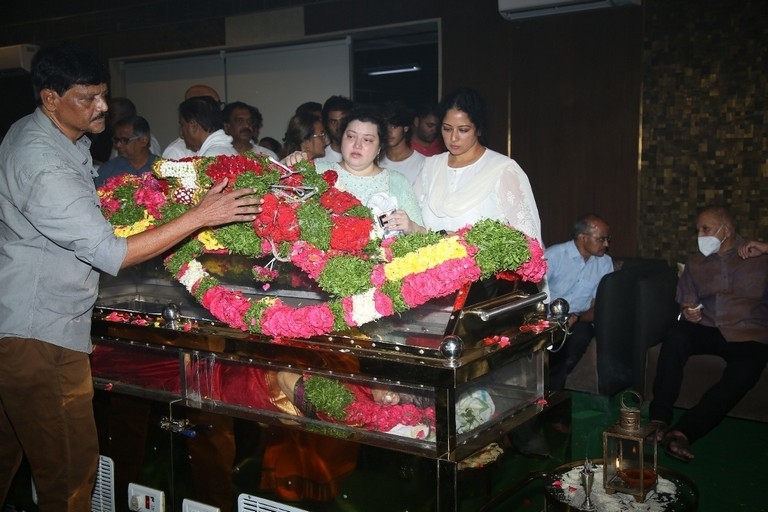 Mahesh Mother Indira Devi Condolences Photos - 1 / 36 photos