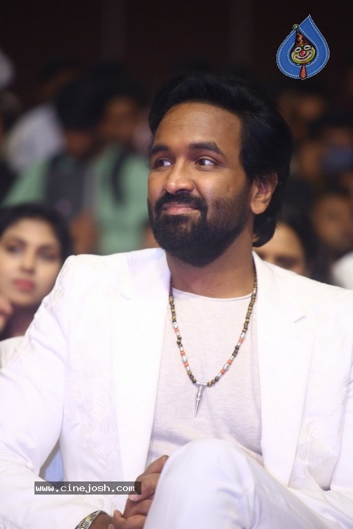 Ginna Movie Pre Release event - 24 / 38 photos